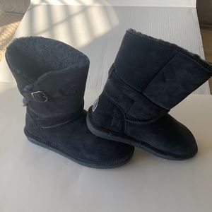 Bearpaw Charcoal Gray Boots SIZE 9